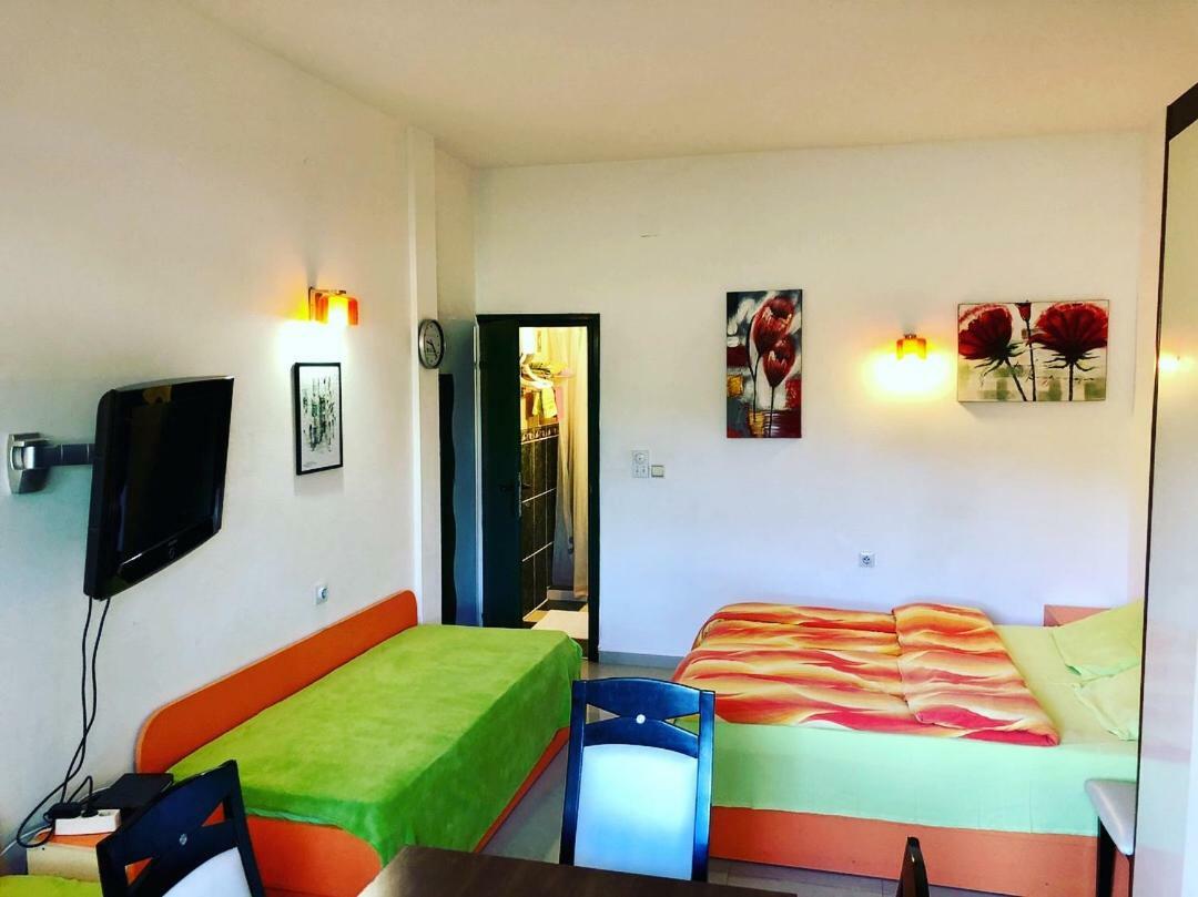 Apartments Afrodita Bar Luaran gambar