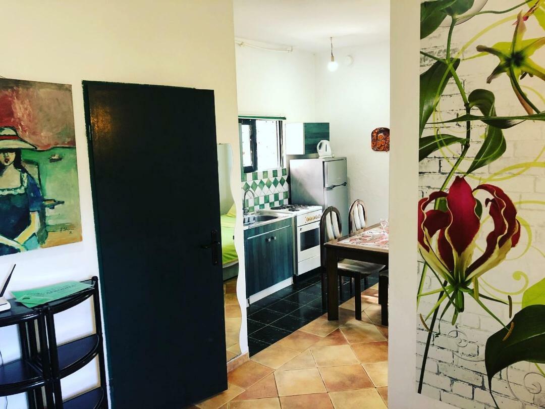 Apartments Afrodita Bar Luaran gambar