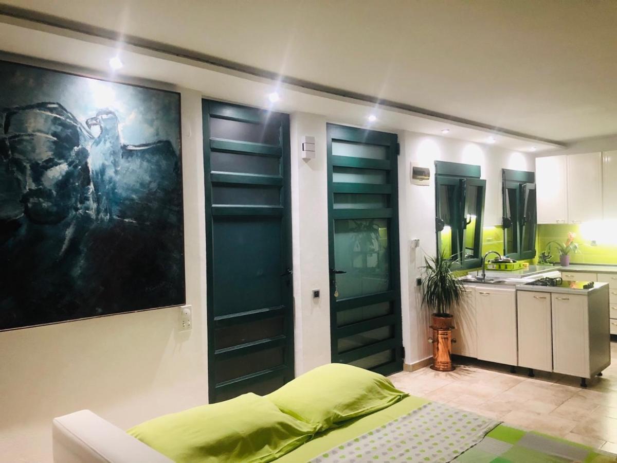 Apartments Afrodita Bar Luaran gambar
